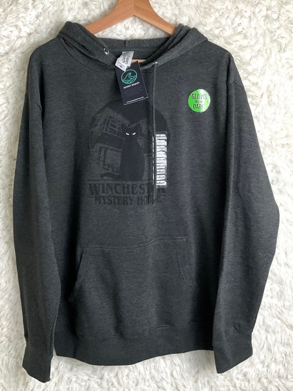 WINCHESTER MYSTERY HOUSE WOMEN'S GRAPHIC GLOW IN THE DARK PULLOVER HOODIE~SIZE M